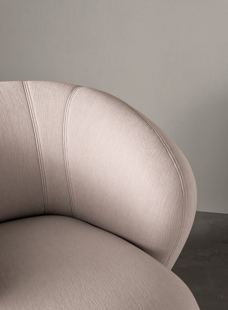 Beige Curved Leather Accent Chair Modern Comfortable Living Room Seating