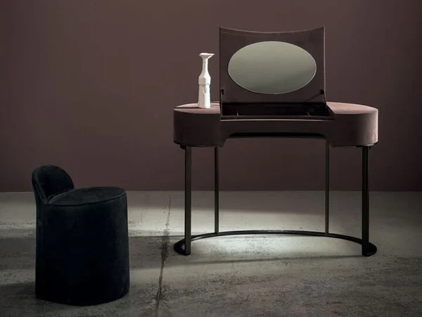 Blush Pink Velvet Vanity Table with Oval Mirror and Metal Legs